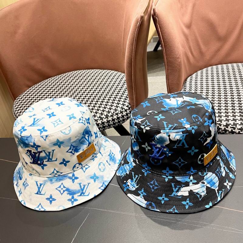 LV hat 061015